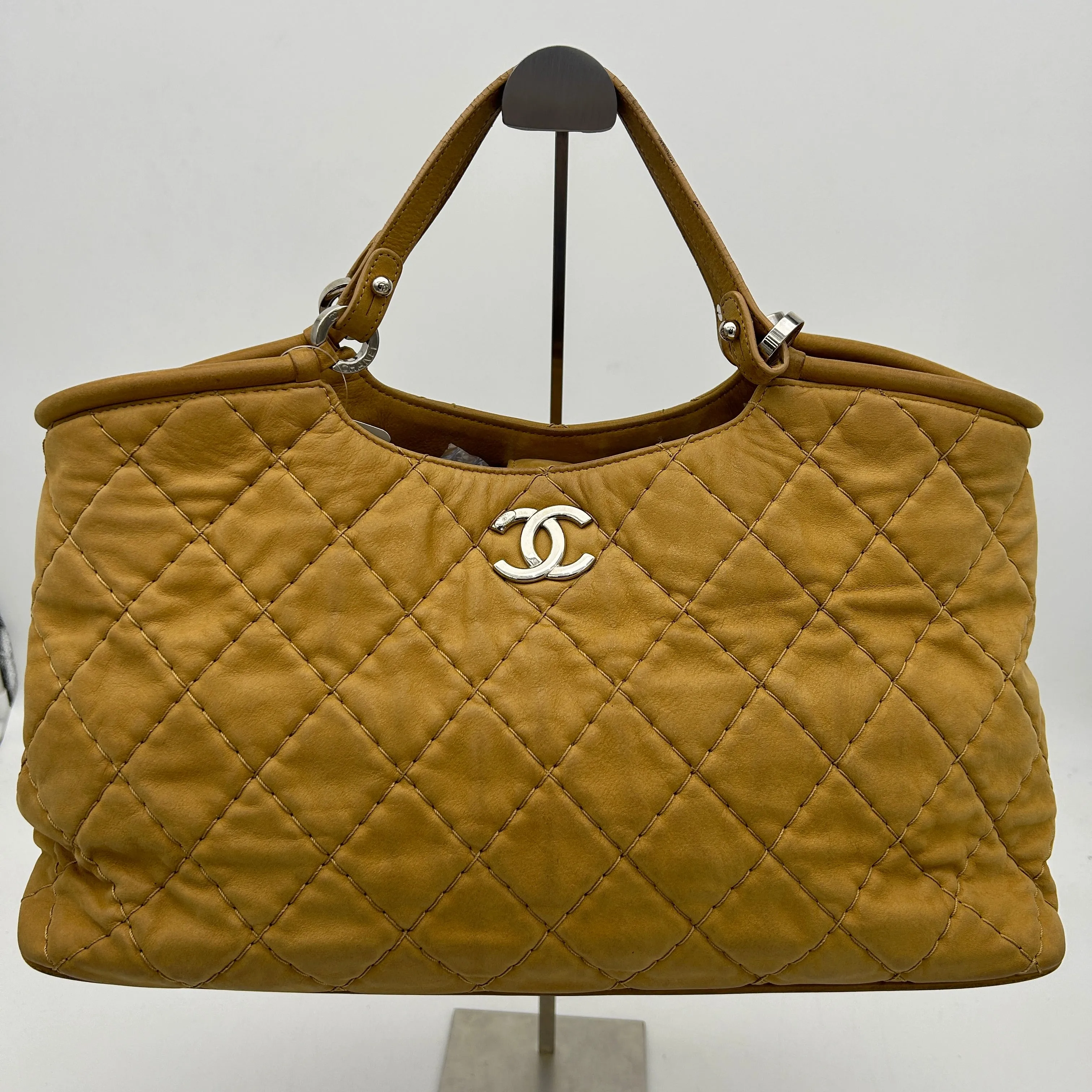 Chanel Beige Quilted Shimmer Nubuck Leather Sea Hit Tote Bag