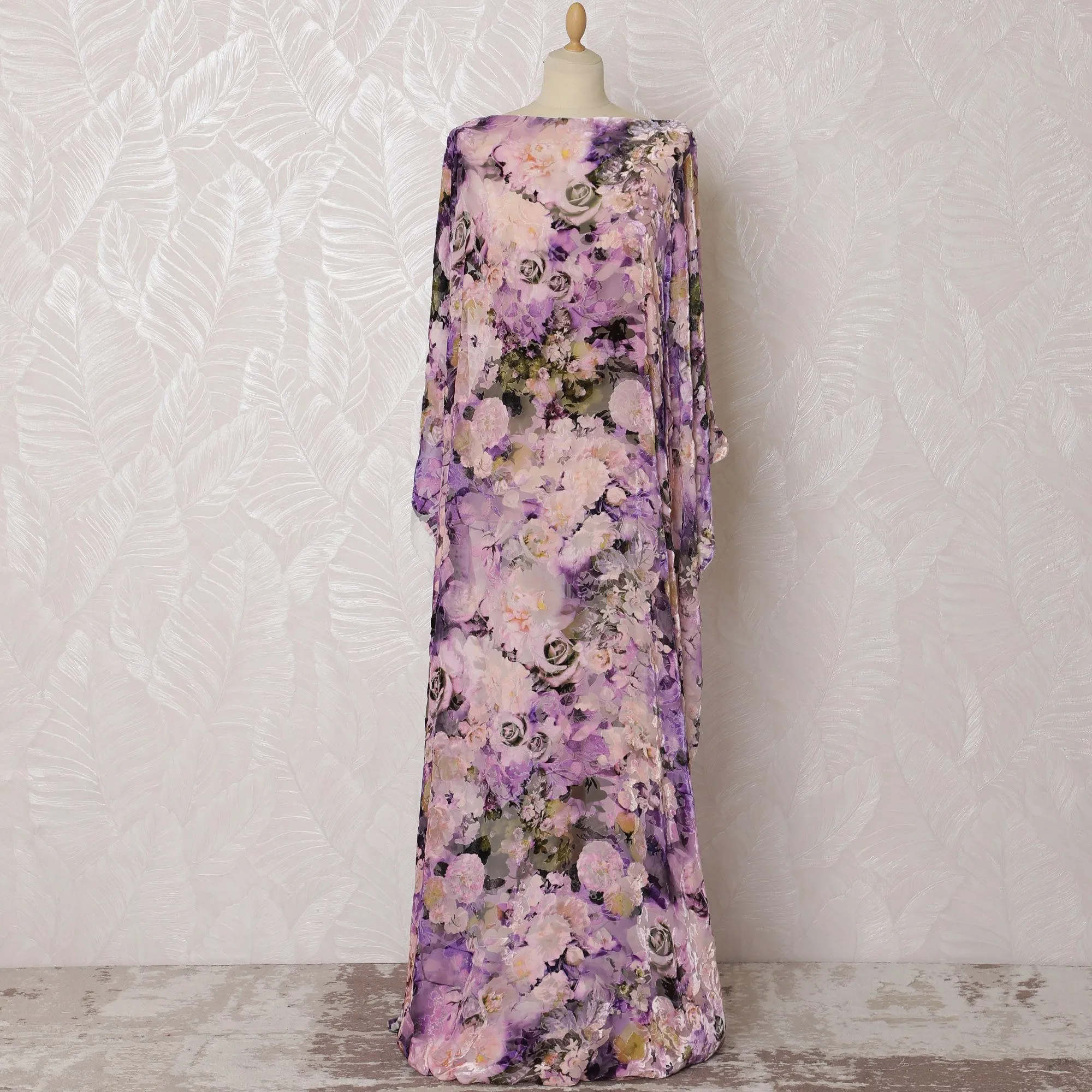 Lavender Garden Silk Chiffon Velvet Dirac Fabric - 140cm Wide - Italian Crafted - 3.5 Meters Piece -D18291