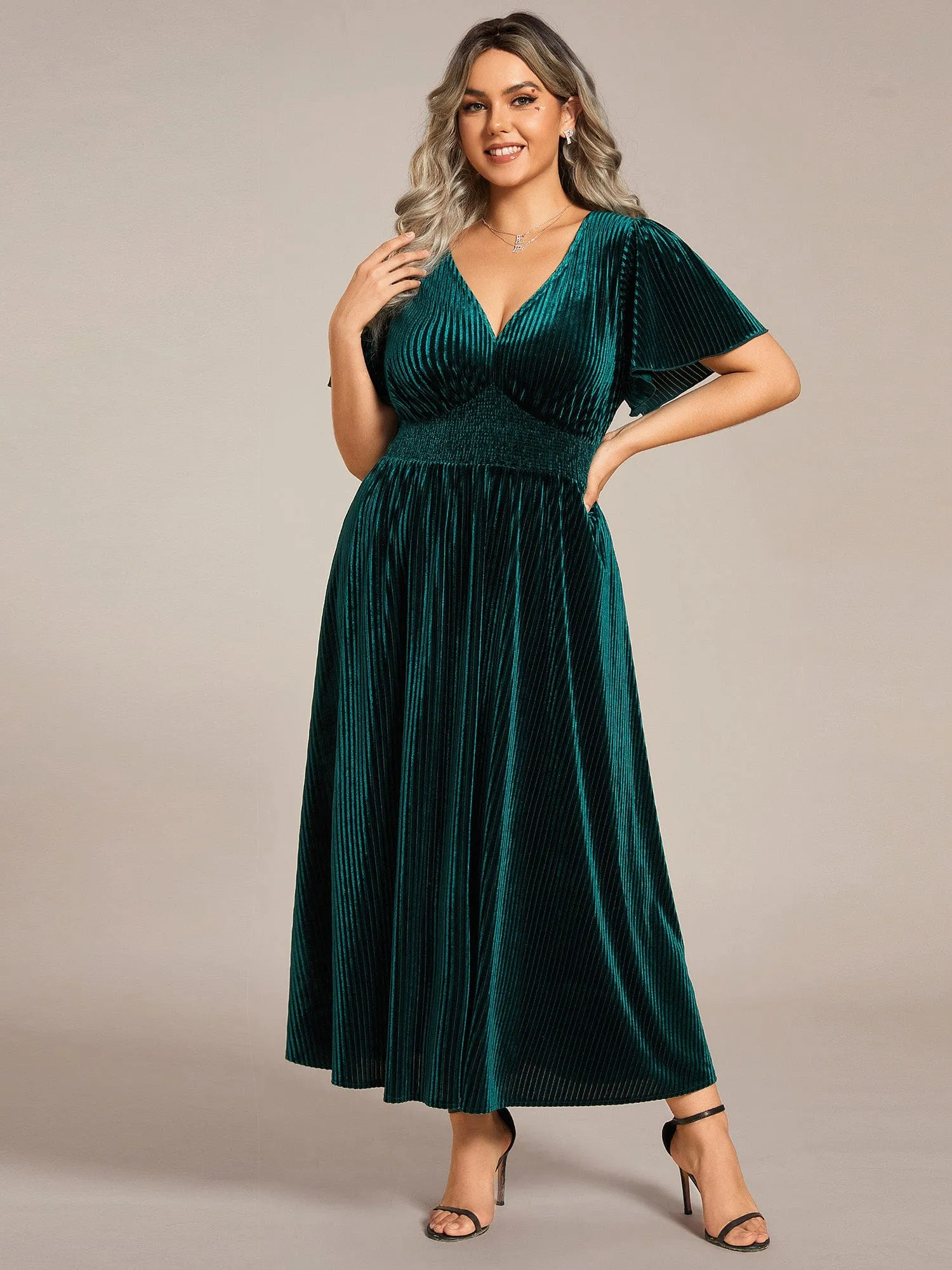 Plus Size A-line V-Neck Short Sleeve Pleated Velvet Fall Wedding Guest Dress