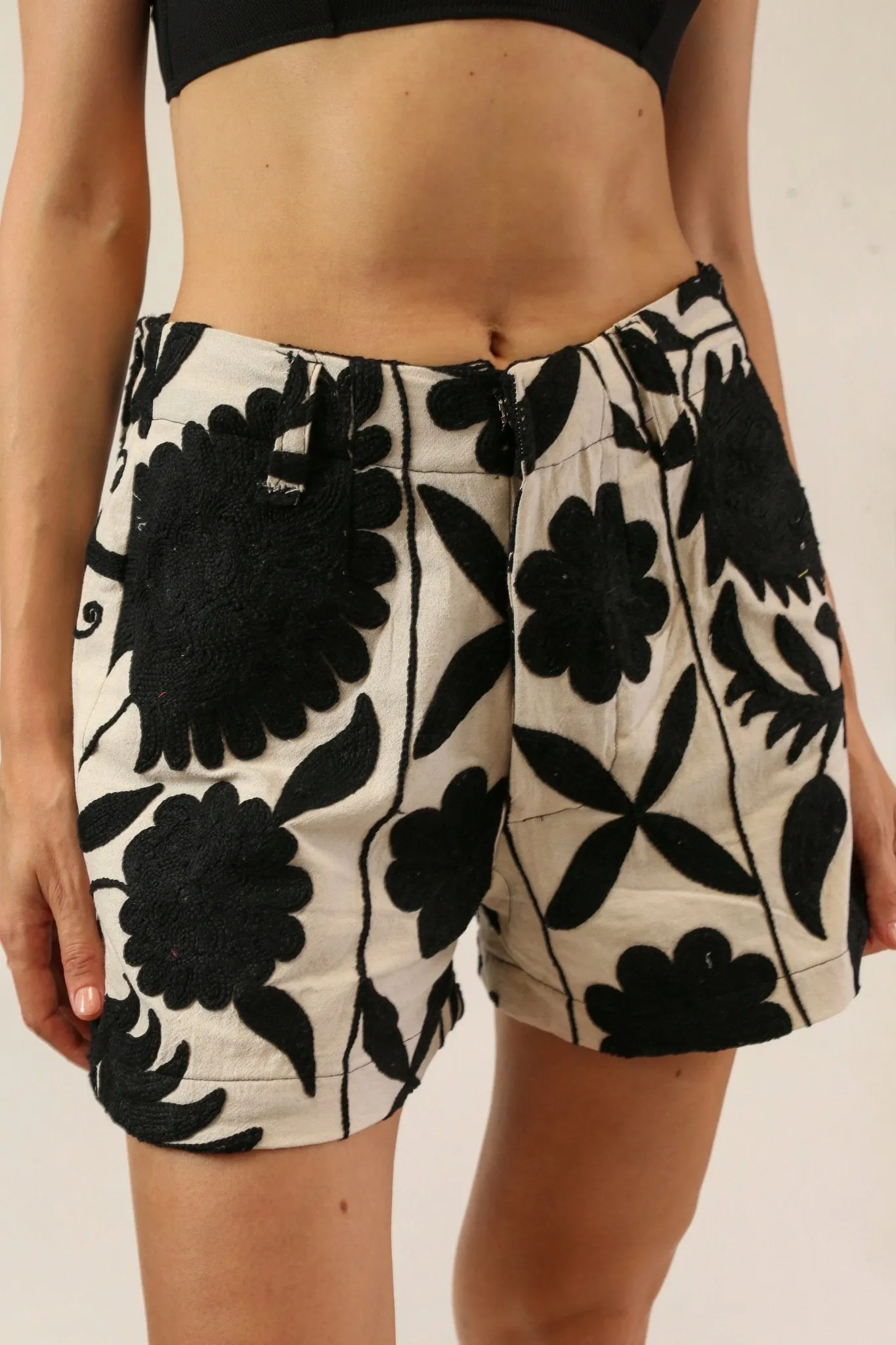 SUZANI EMBROIDERED SHORTS KATIE